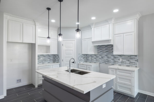 3716 E. Diamondhead, Alton