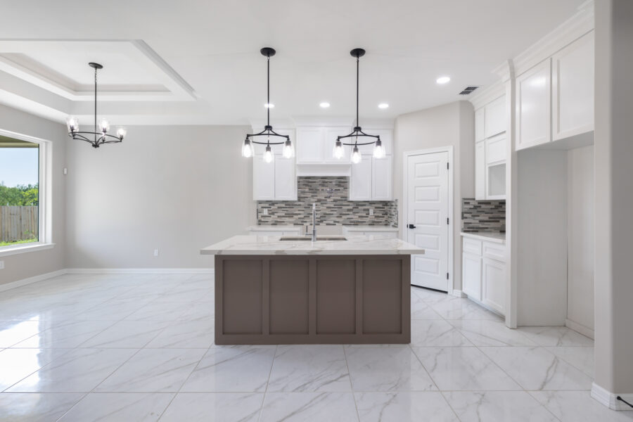 3717 E. Diamondhead, Alton